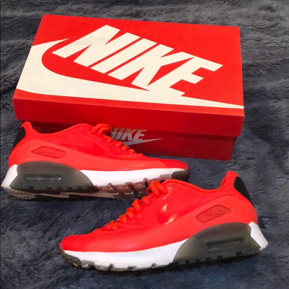 Women’s Air Max 90 Ultra Essential
